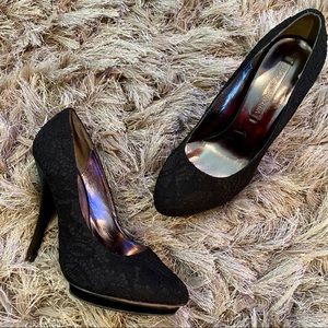 BCBGMAXAZRIA Ogden Black Lace Pumps